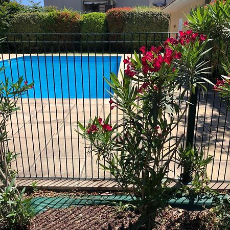 Les Jardins De Garance Apartment อาวีญง ภายนอก รูปภาพ
