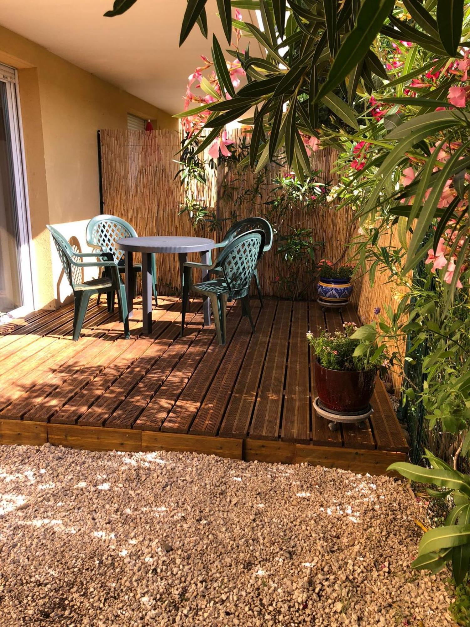Les Jardins De Garance Apartment อาวีญง ภายนอก รูปภาพ